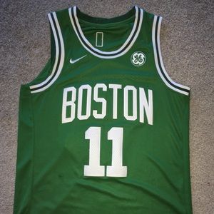 Official Nike On Court jersey